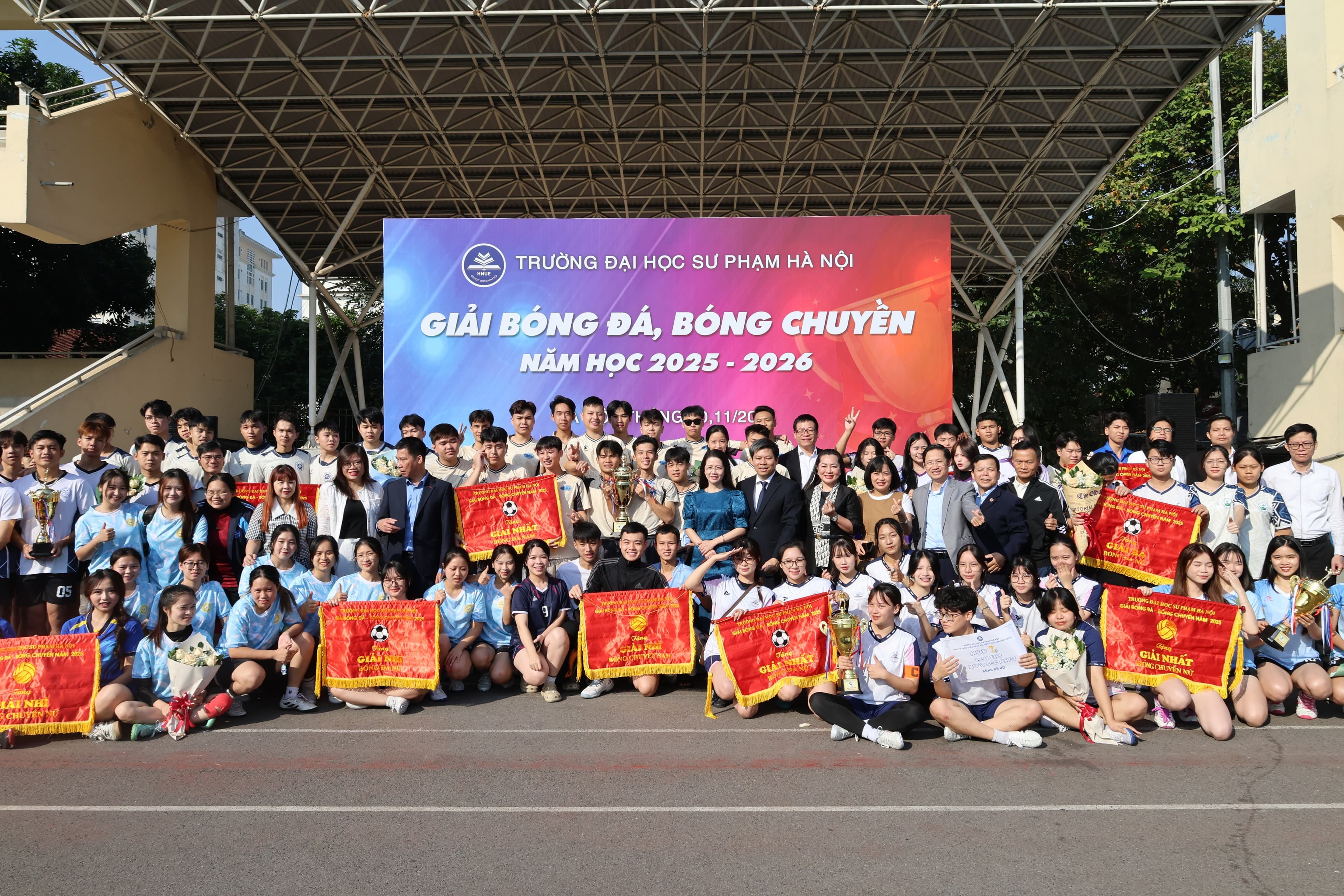 Lễ Bế mạc Giải Bóng đá, Bóng chuyền năm 2025