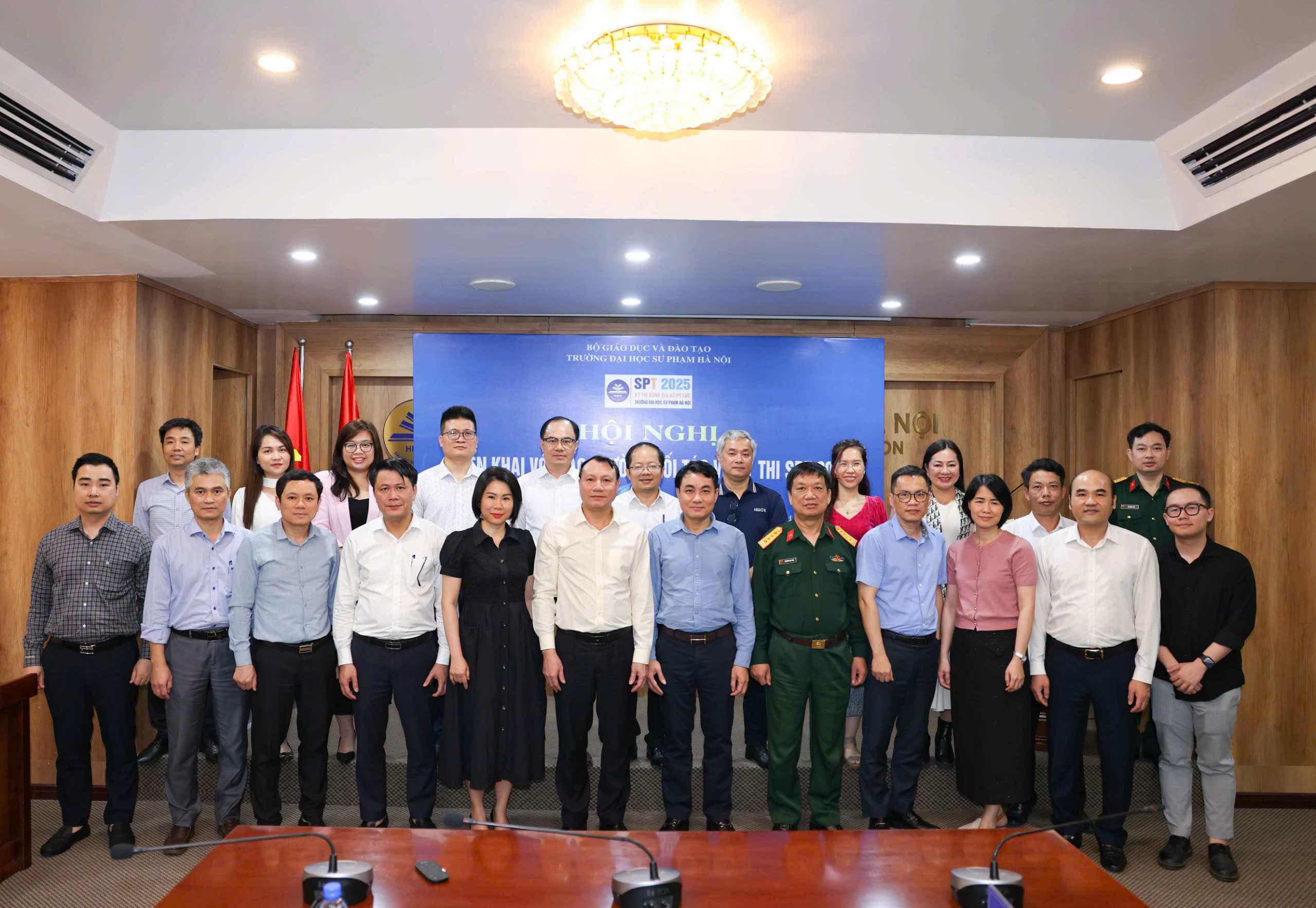 Hội nghị triển khai với các trường đối tác về kỳ thi SPT’25 – Kỳ thi độc lập của Trường Đại học Sư phạm Hà Nội để xét tuyển vào đại học hệ chính quy