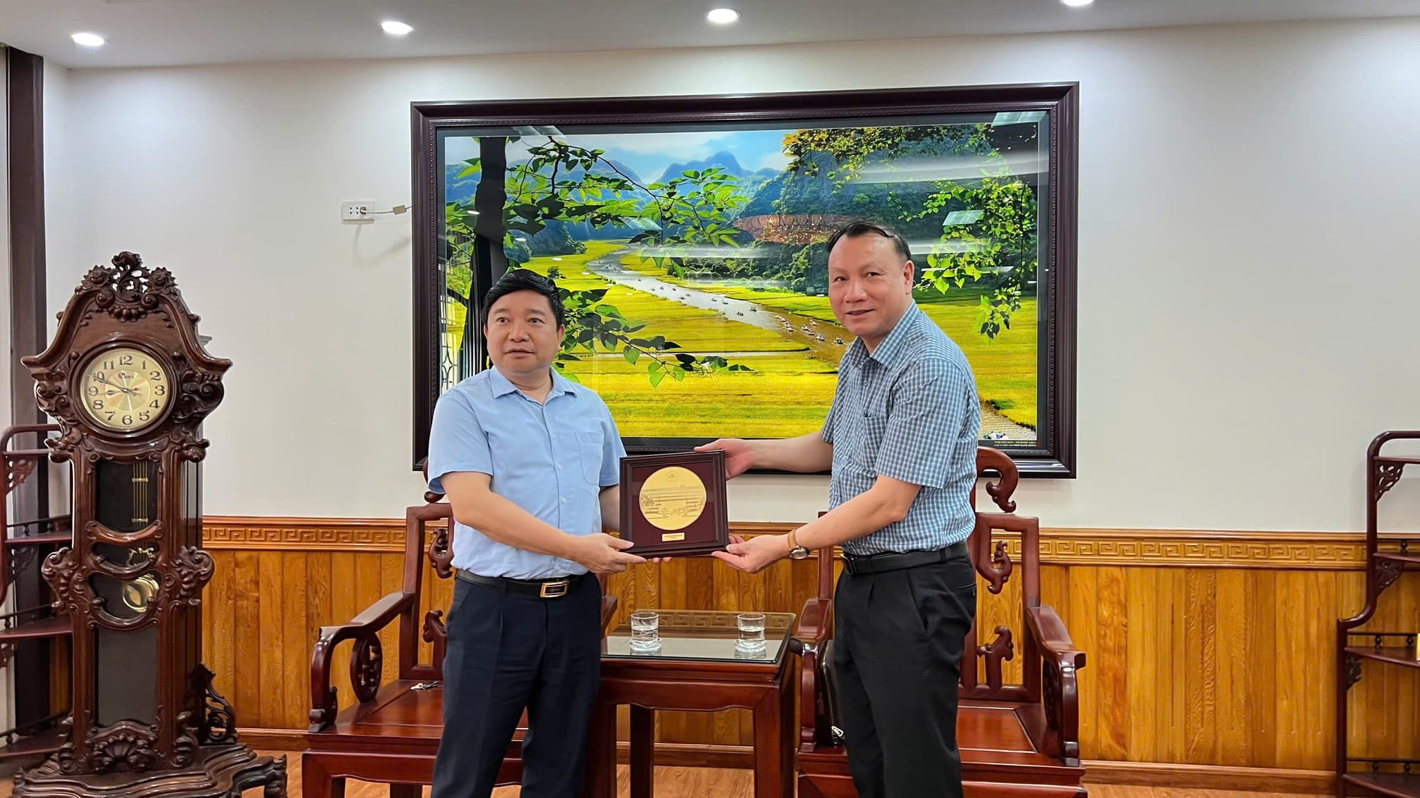 Trường Đại học Sư phạm Hà Nội và Sở GD&ĐT Ninh Bình thúc đẩy hợp tác toàn diện trong đào tạo và bồi dưỡng