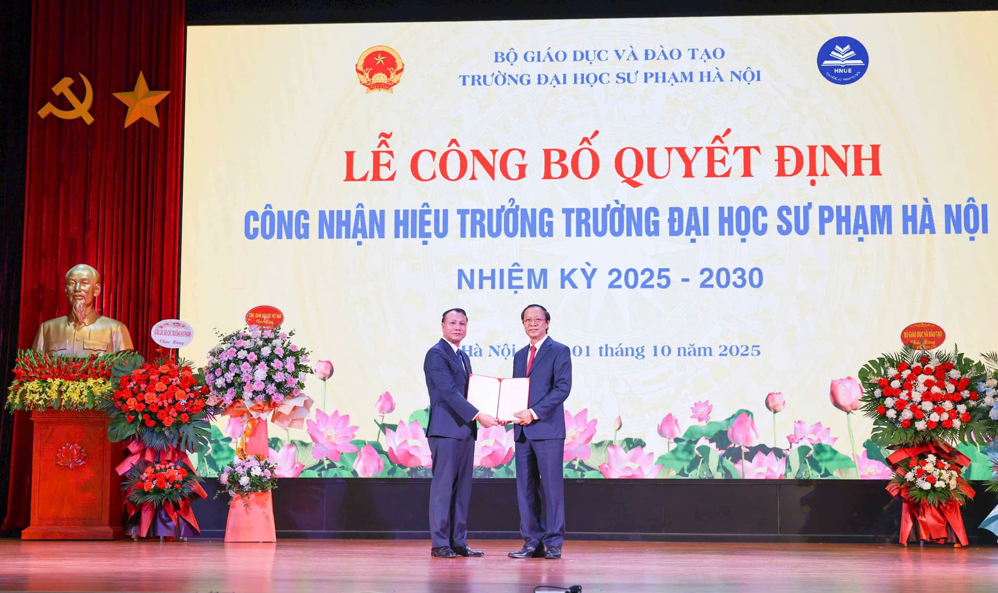 Lễ công bố Quyết định công nhận Hiệu trưởng Trường Đại học Sư phạm Hà Nội nhiệm kỳ 2025–2030