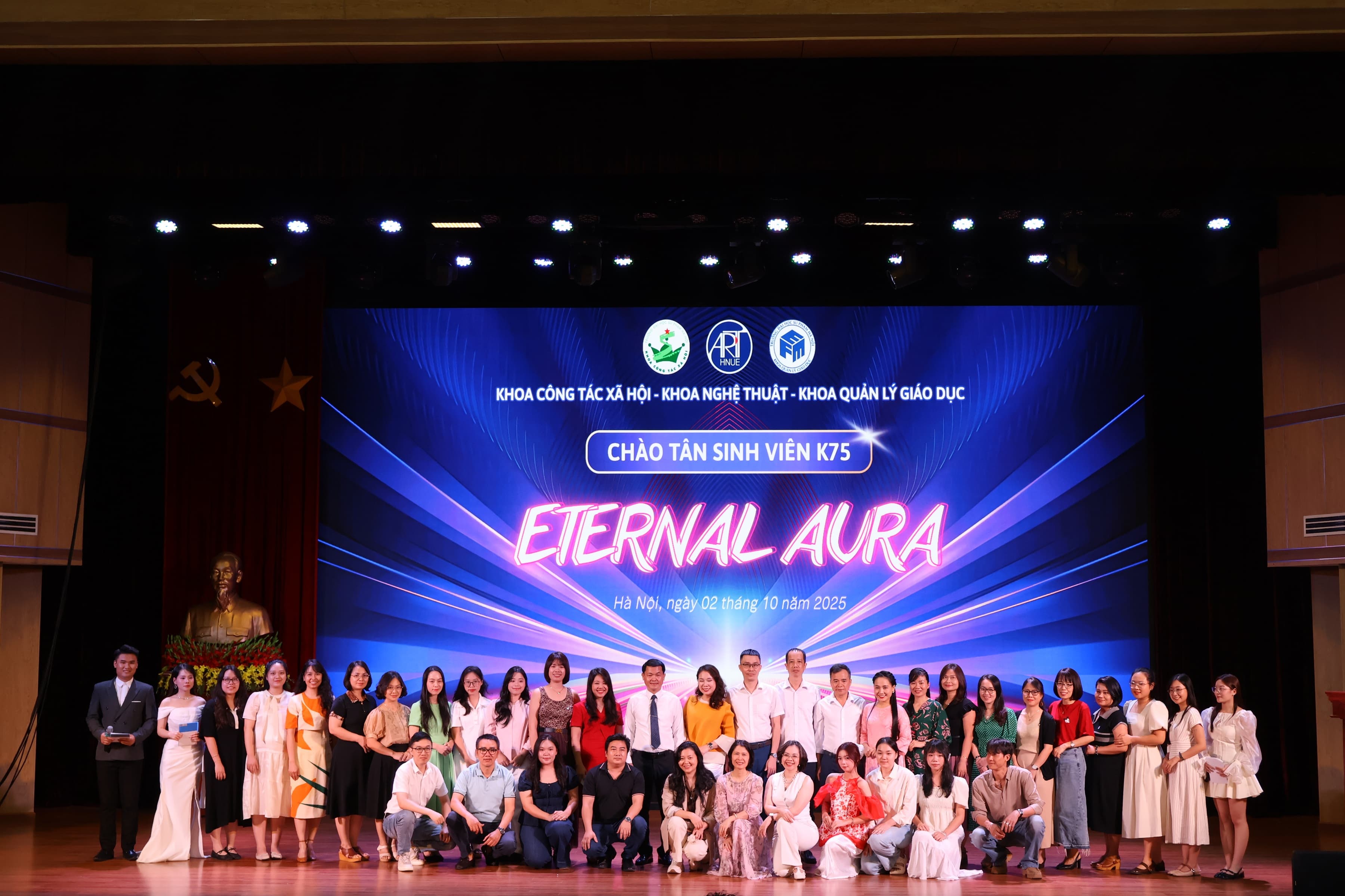 Chương trình chào Tân sinh viên K75: “Eternal Aura - Hào quang vĩnh cửu”