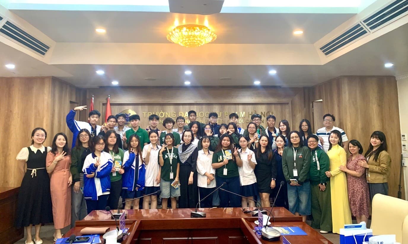 Trường ĐHSP Hà Nội tiếp đón và làm việc với Đoàn cán bộ và học sinh của trường THPT DLSU-D (Phi-líp-pin) trong khuôn khổ Chương trình Giao lưu văn hóa và học thuật (CASEP)
