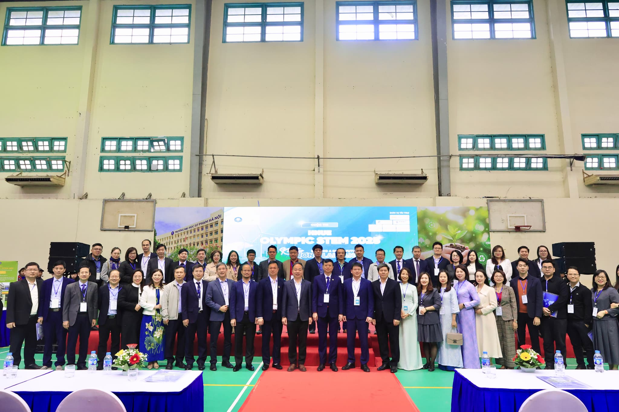 Vòng bán kết cuộc thi HNUE Olympic STEM 2025 “Shaping a Green Future – Kiến tạo tương lai xanh”