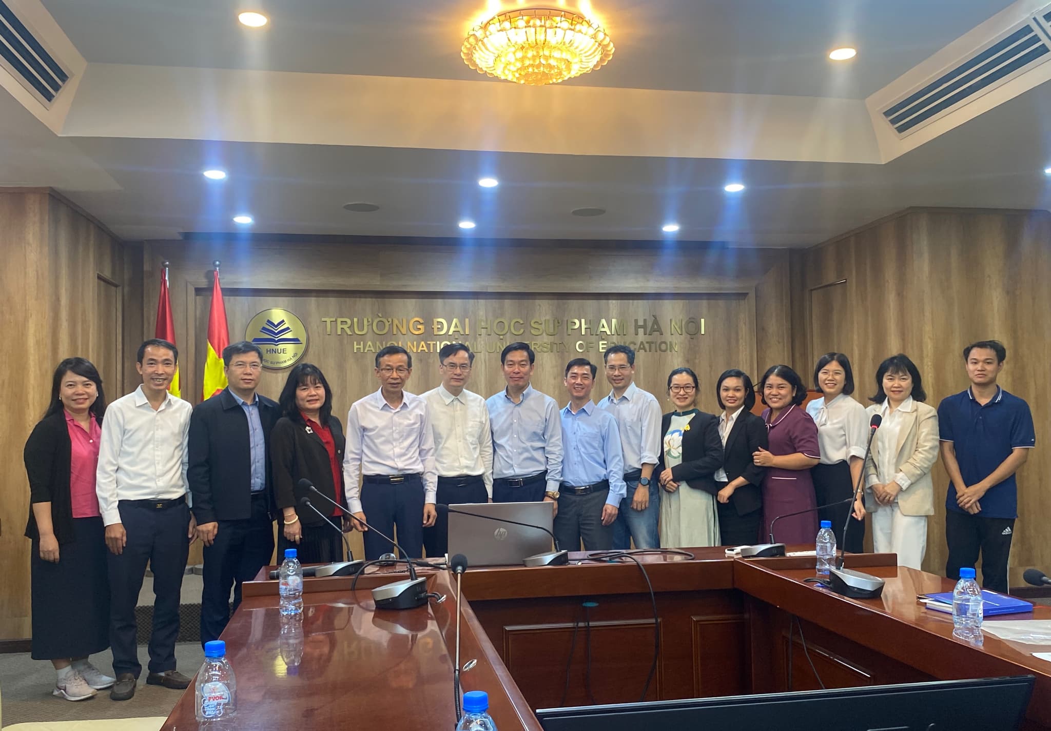 Seminar: "Một số giải pháp nâng cao năng lực nghiên cứu và công bố khoa học của giảng viên Trường Đại học Sư phạm Hà Nội"